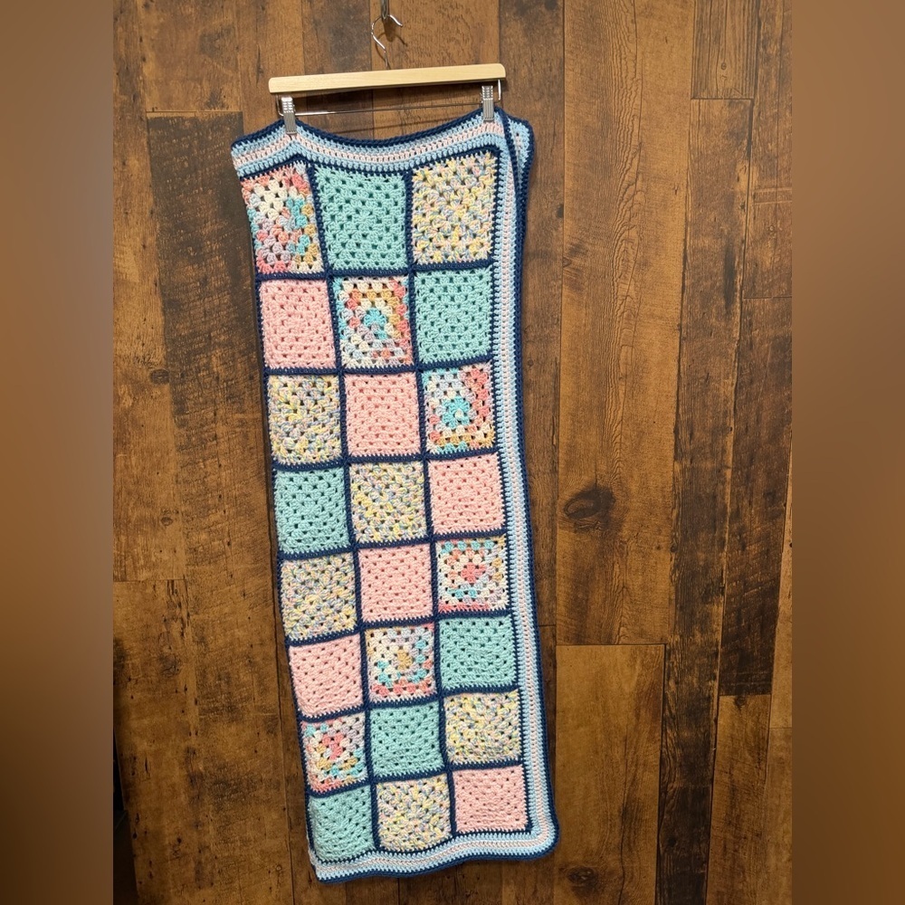 handmade crochet granny square afghan blanket 41x58
